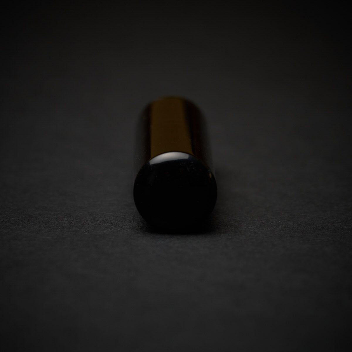 黒水牛 – 個人印